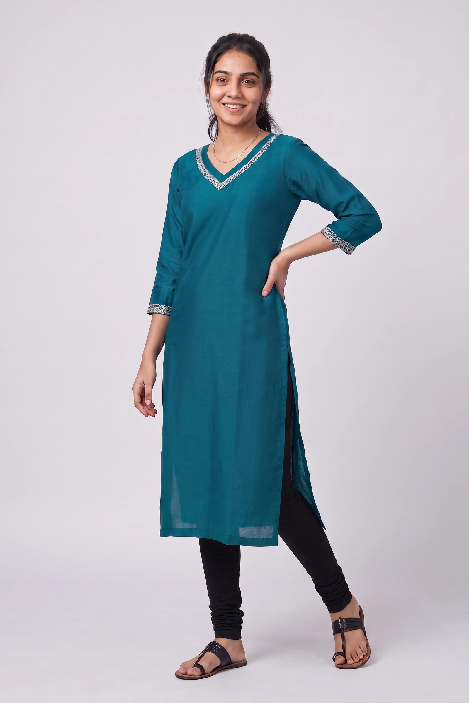 Emerald Charm - Image 3